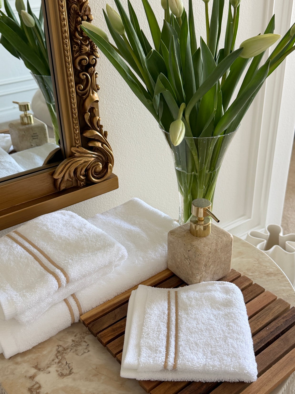 THE REGENT TOWELS
