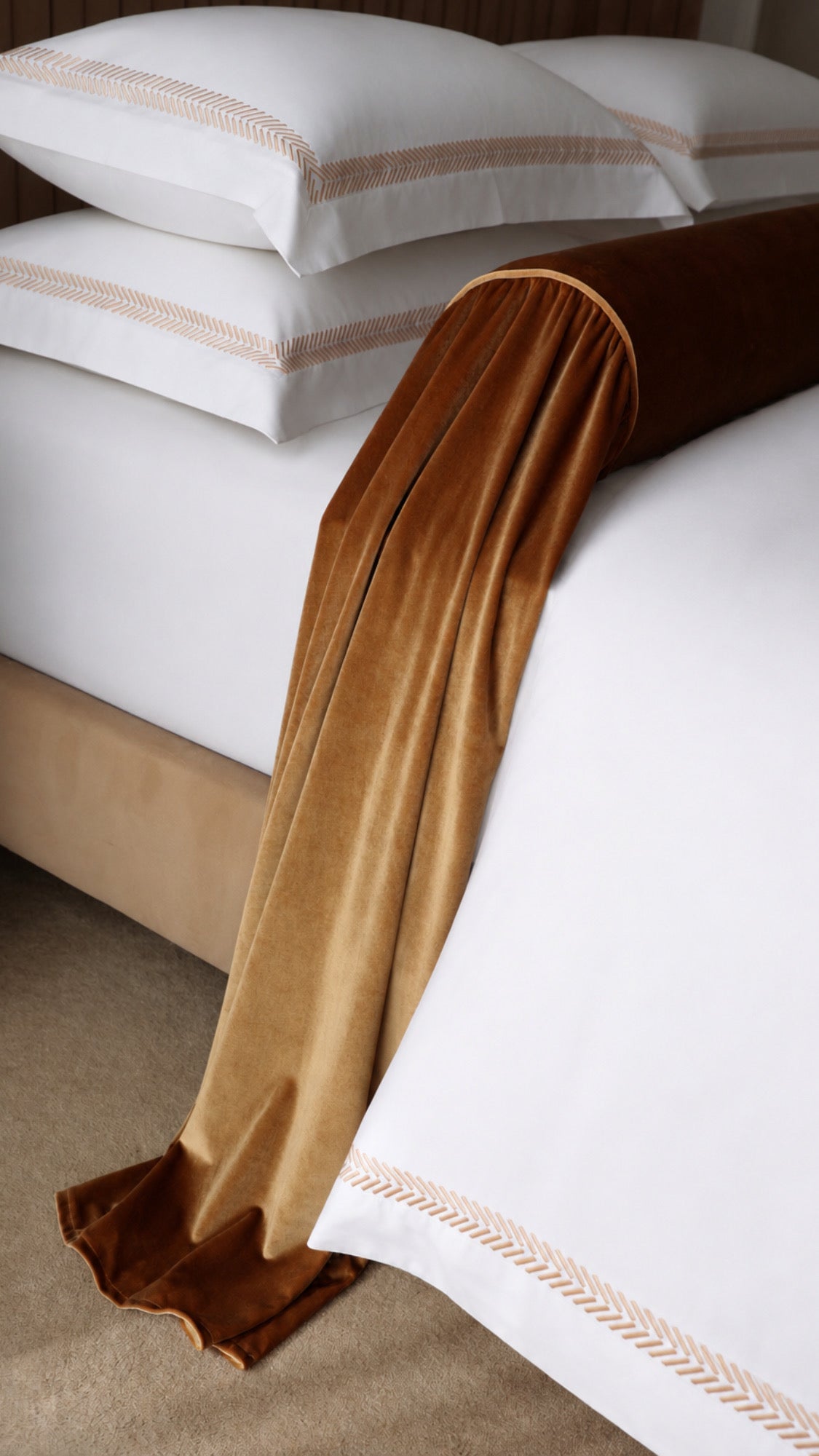THE LUMIERE QUILT COVER SET